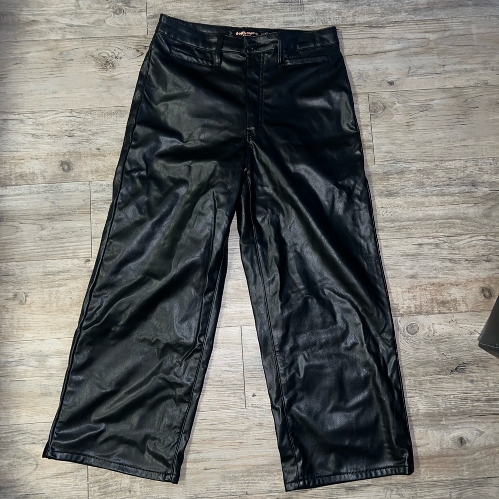 Faux Leather Cropped Pants